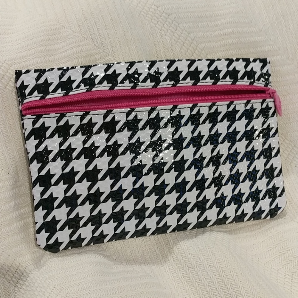 Ipsy bag - Picture 2 of 6